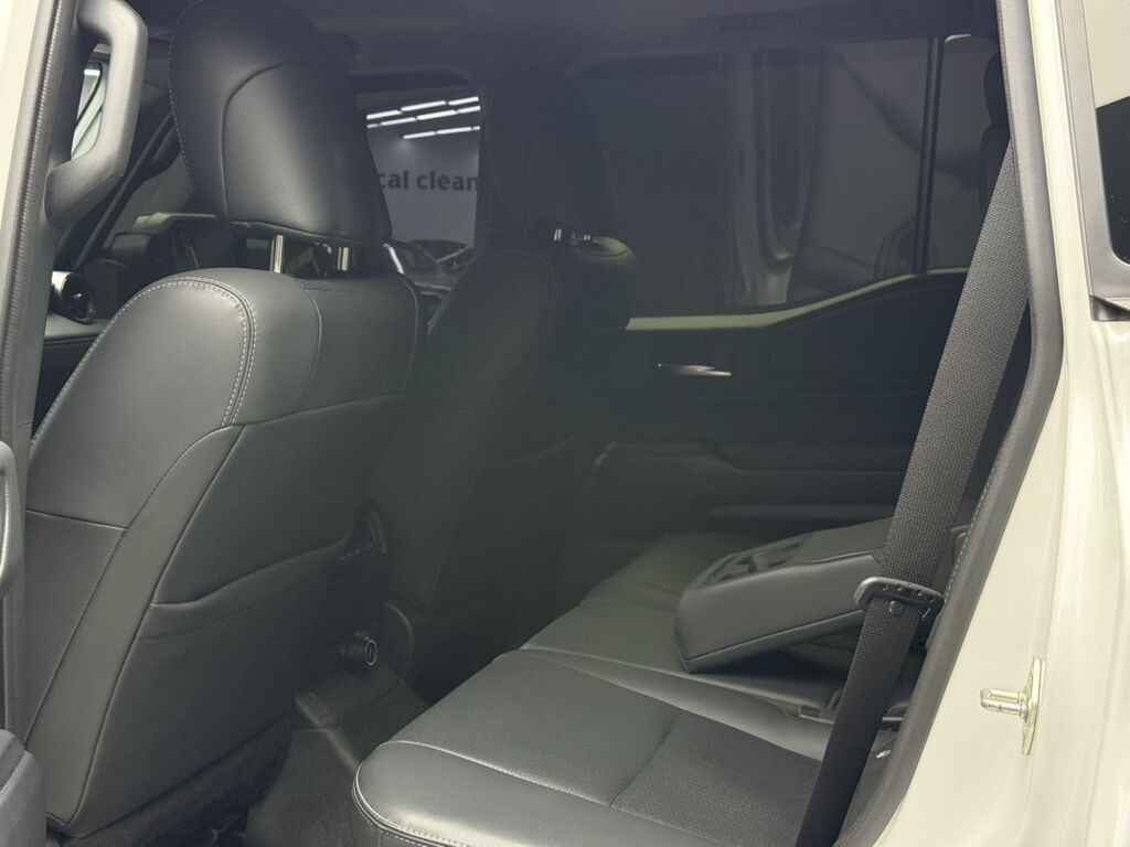 Toyota Land Cruiser Prado: 2024 г., 2.4 л, Автомат, Бензин, Внедорожник: фото 6