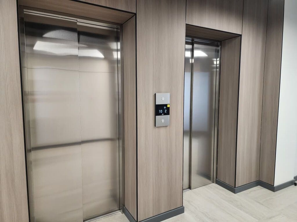 Аренда офисов, 57 м², В бизнес центре, 1 линия: фото 2