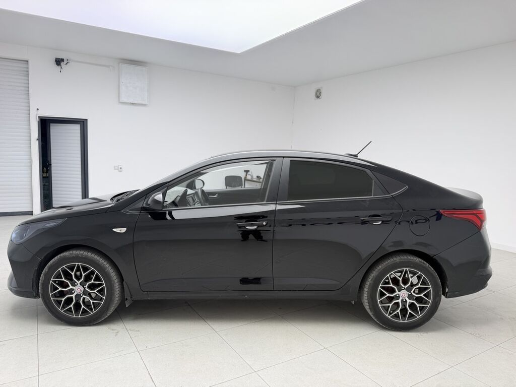 Hyundai Solaris: 2020 г., 1.4 л, Автомат, Бензин, Седан: фото 3