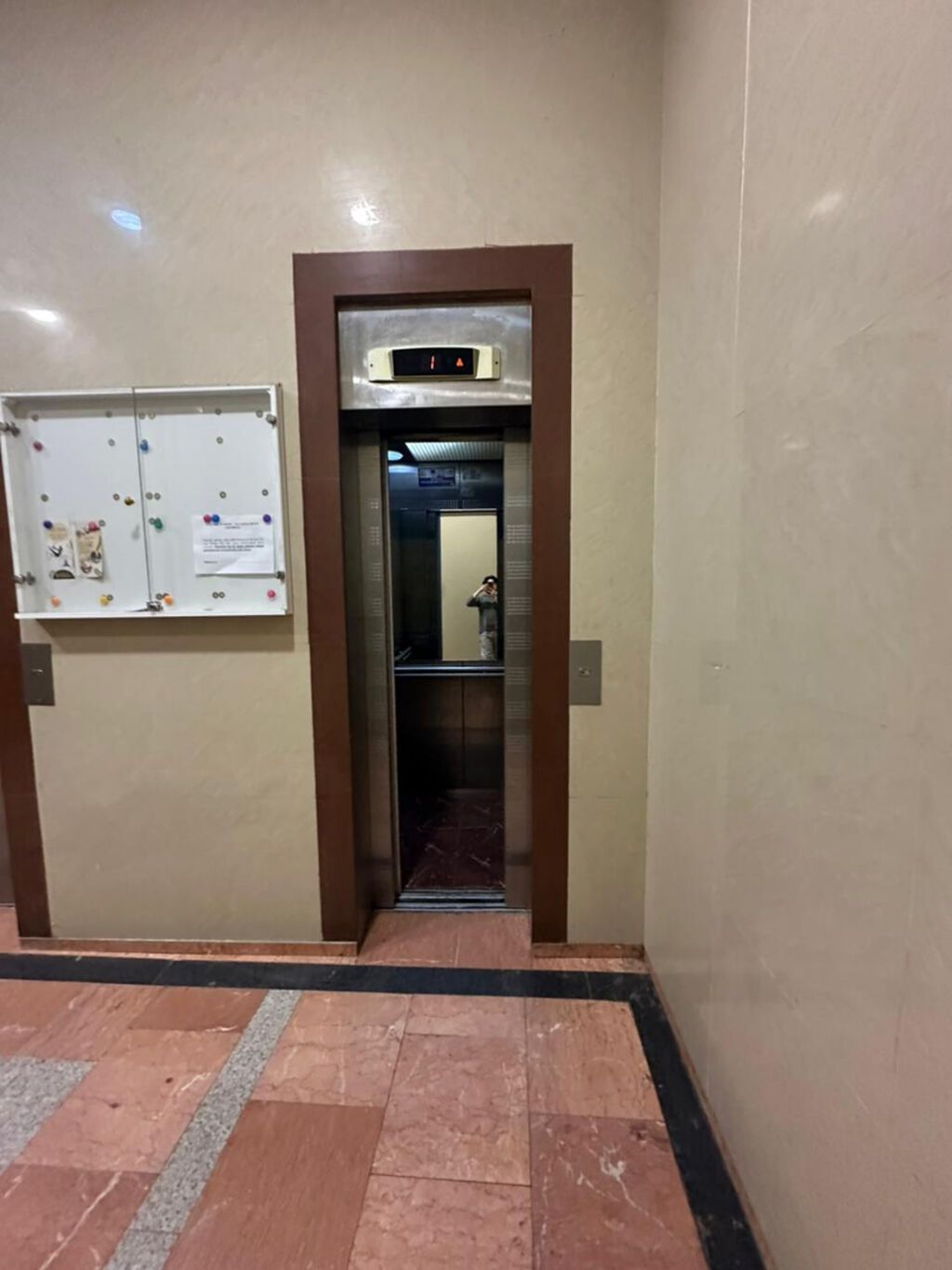 3 otaqlı, Yeni tikili, 110 kv. m
