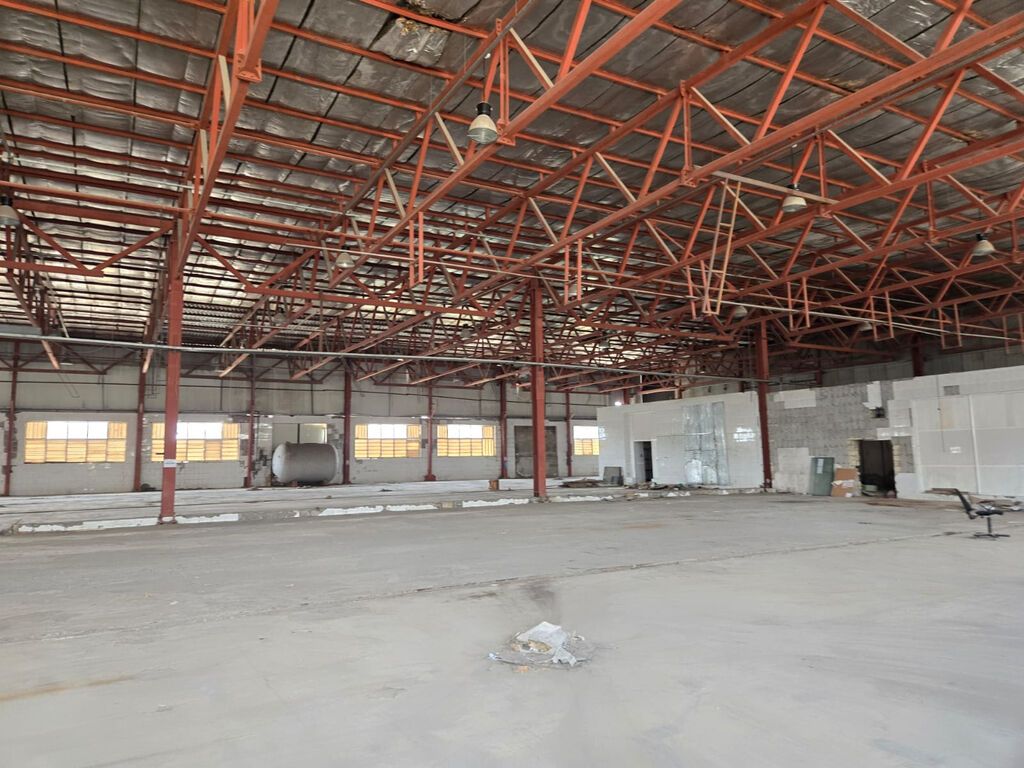 İcarəyə Anbar Kompleksi – Bakı, Xocasən Ümumi sahə: - 4000 m² anbar