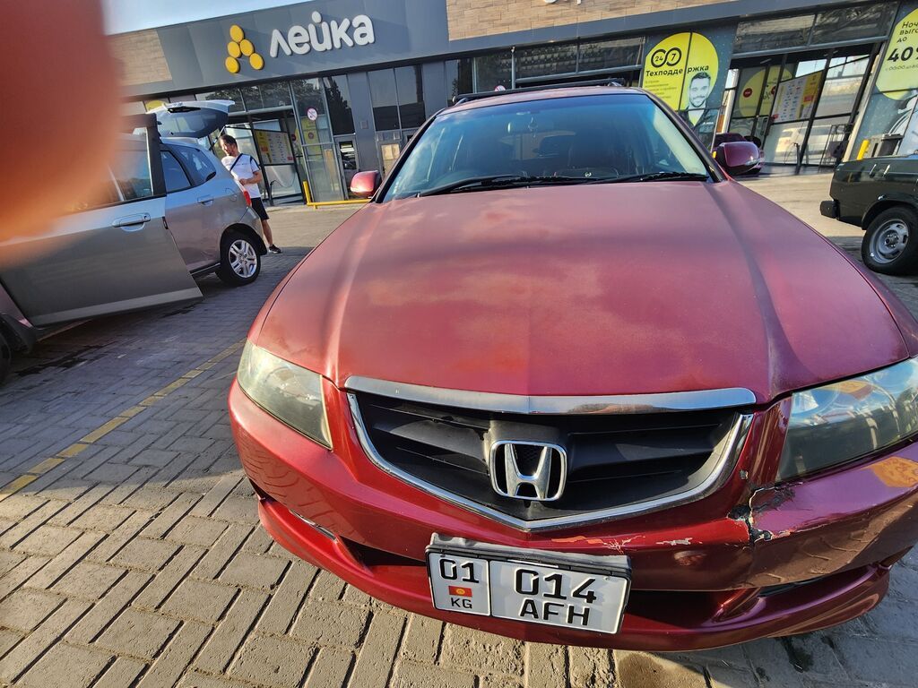 Honda Accord: 2003 г., 2.4 л, Автомат, Бензин, Универсал: фото 3