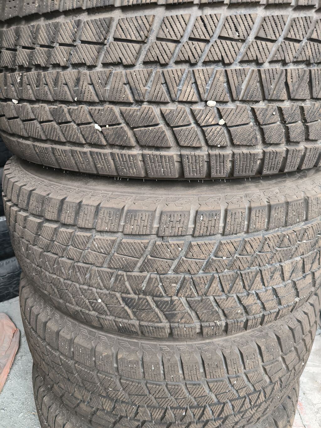 Колеса в сборе 265 / 65 / R 17, Зима, Б/у, Комплект, Легковые, Литые, отверстий - 5: фото 1