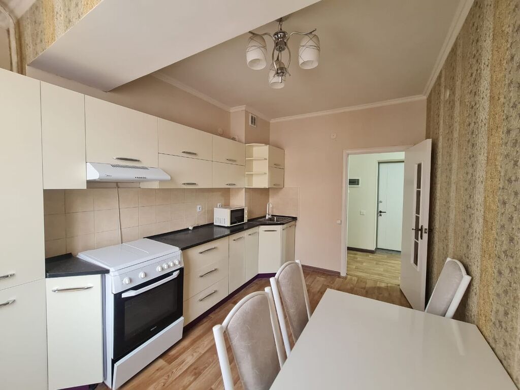 2 комнаты, 78 м², Золотой квадрат Элитка, 9 этаж, Свежий ремонт: фото 2