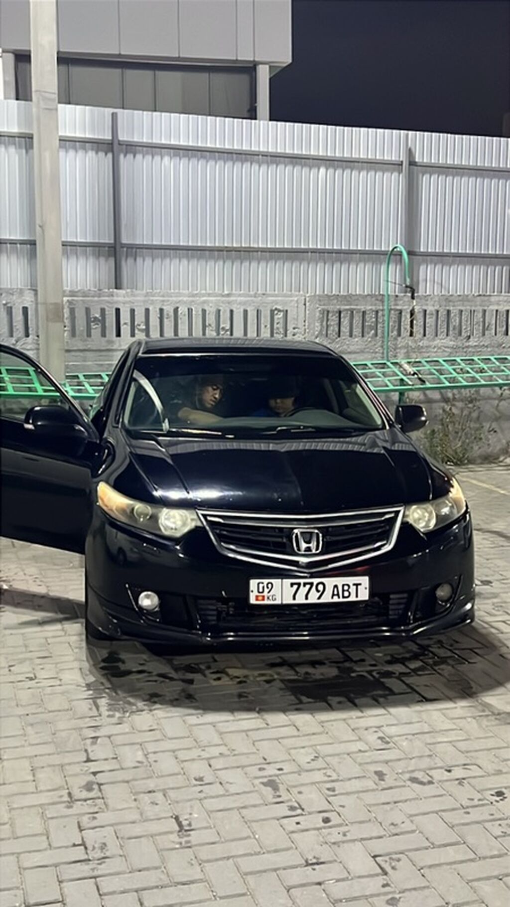 Honda Accord: 2008 г., 2.4 л, Автомат, Бензин, Седан: фото 3