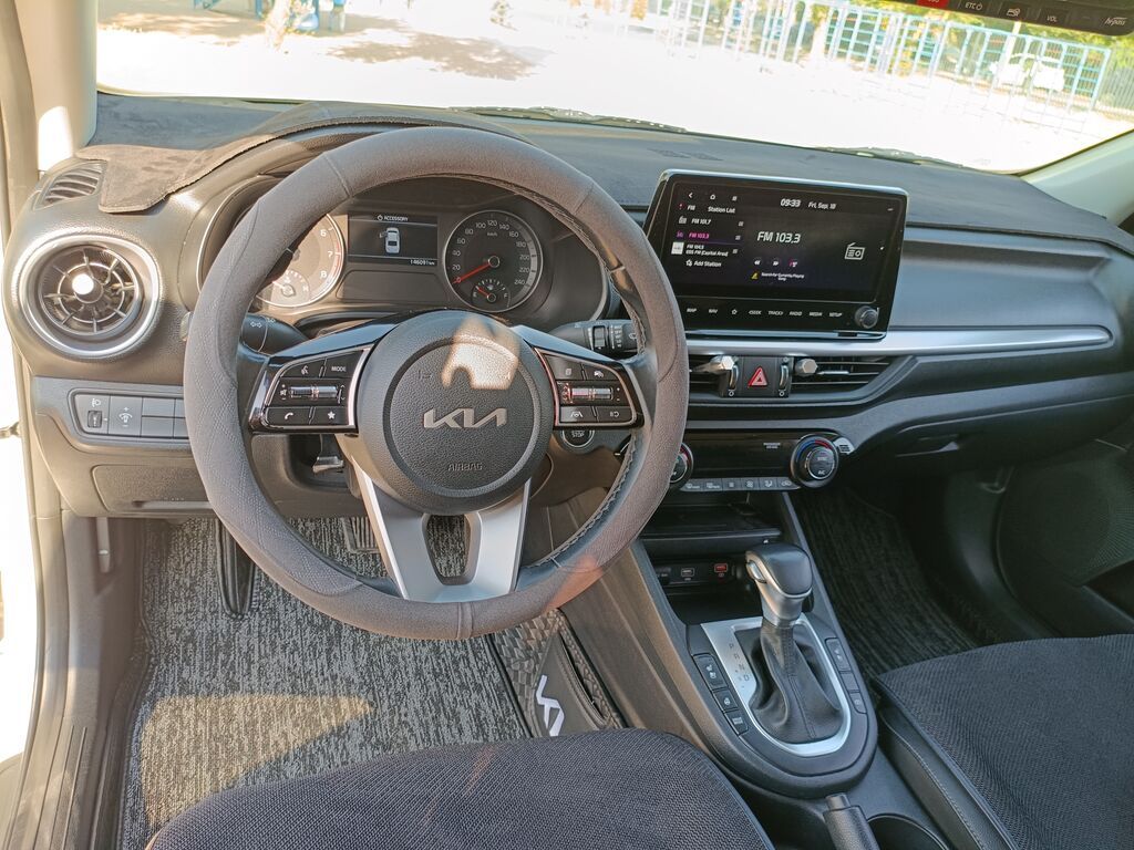 Kia K3: 2021 г., 1.6 л, Автомат, Бензин, Седан: фото 4