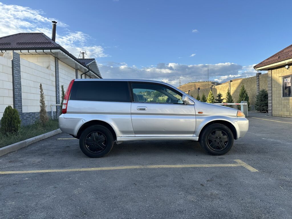 Honda HR-V: 1999 г., 1.6 л, Механика, Бензин, Кроссовер: фото 6
