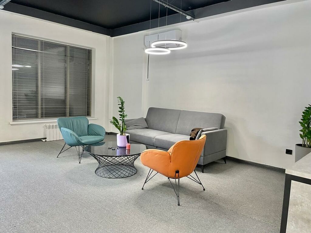 Аренда офисов, 274 м², В бизнес центре