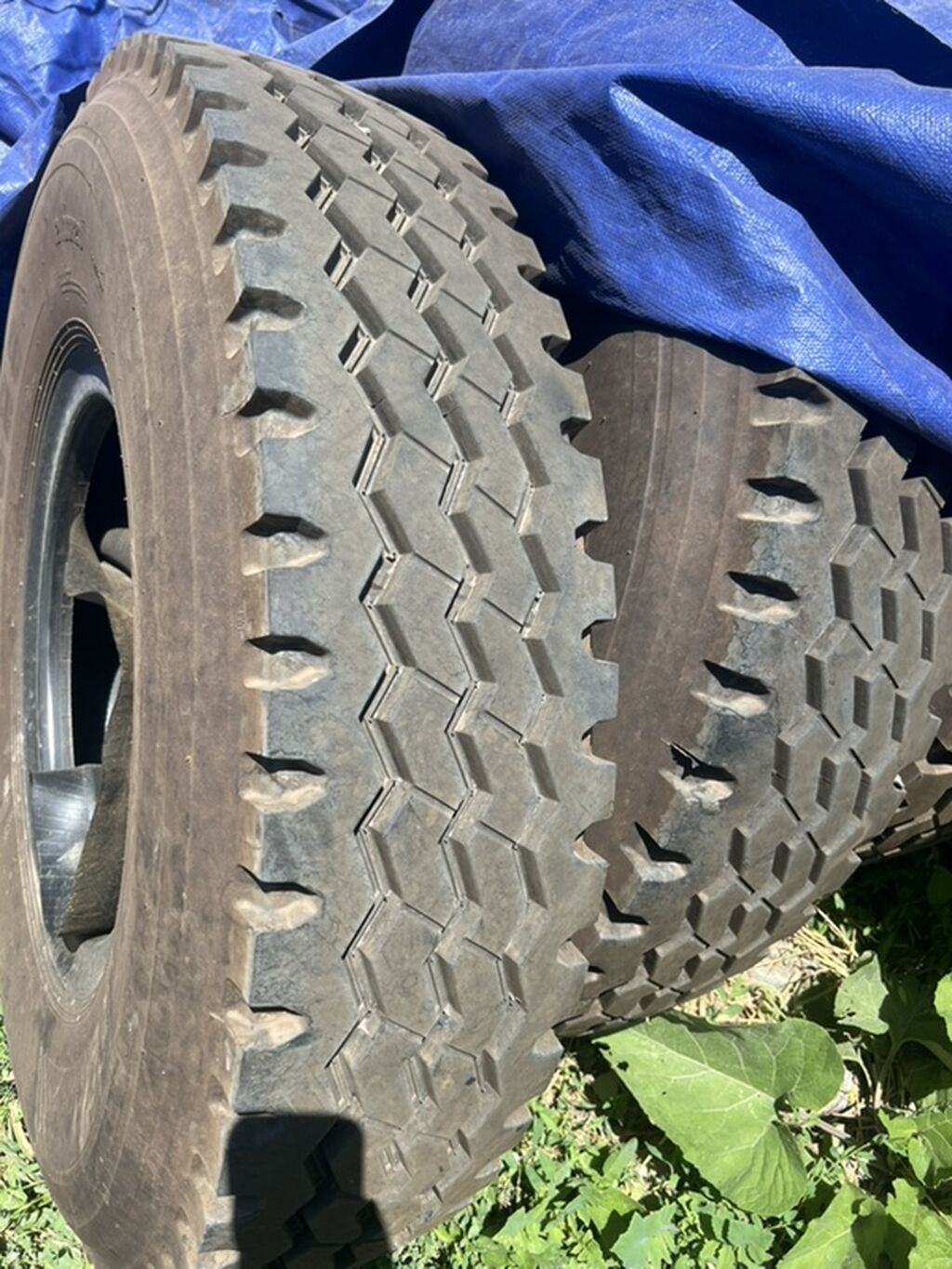 Грузовые шины 12.00R20 (радиальные, all steel) Срочный сатылат: фото 1