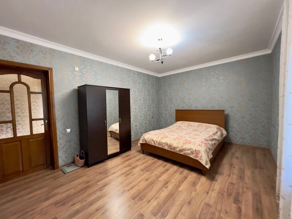 Xırdalan, 224 kv. m, 6 otaqlı, Kombi, Qaz, İşıq