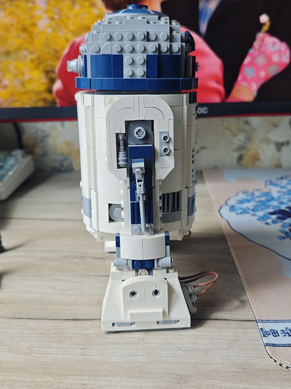 LEGO Star Wars R2-D2 – коллекционный набор для взрослых и фанатов: фото 4