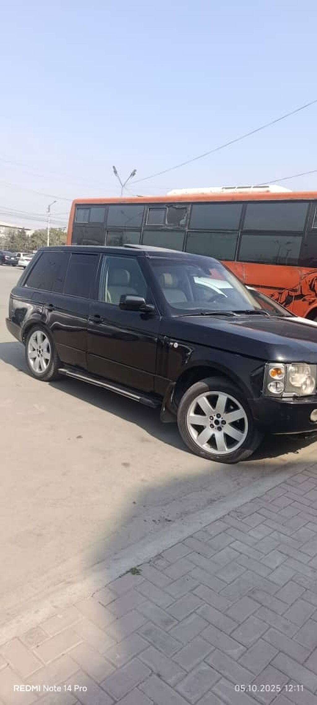 Land Rover Range Rover: 2004 г., 4.4 л, Автомат, Бензин, Внедорожник: фото 1