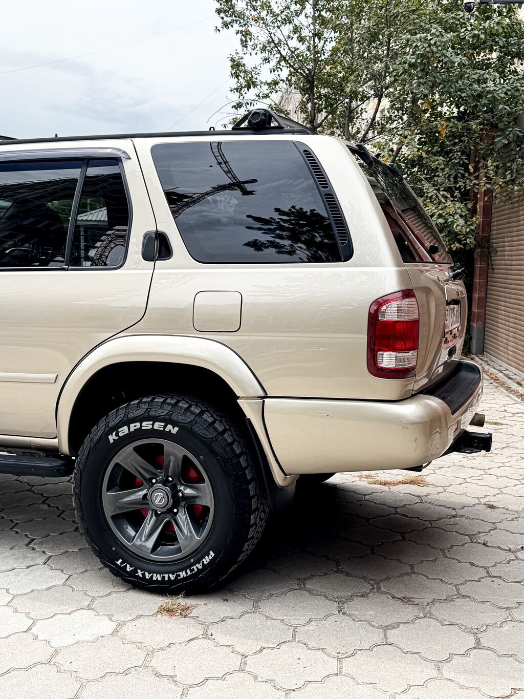 Nissan Pathfinder: 2002 г., 3.5 л, Автомат, Газ, Внедорожник: фото 4