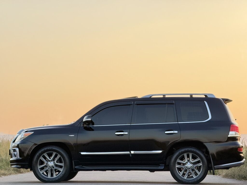 Lexus LX: 2008 г., 5.7 л, Автомат, Газ, Внедорожник: фото 6