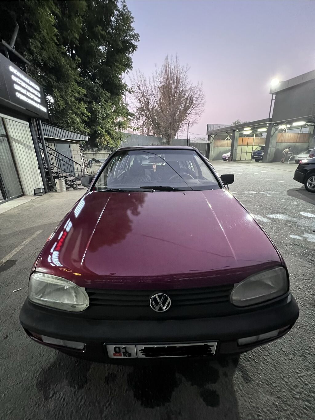 Volkswagen Golf: 1992 г., 1.8 л, Механика, Бензин, Хэтчбэк: фото 2