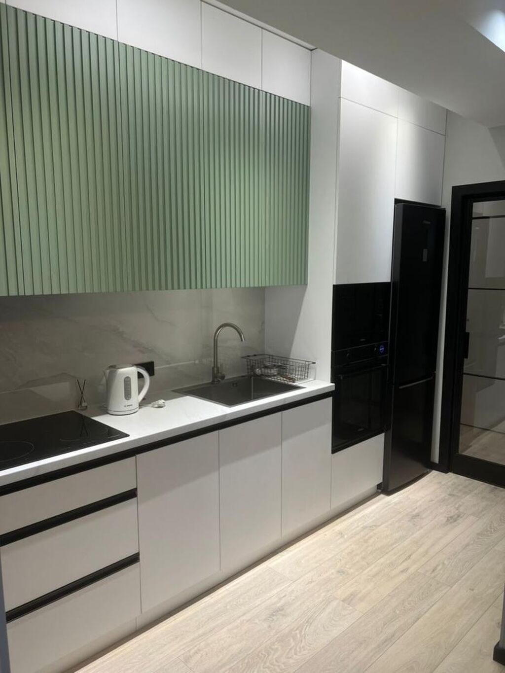 2 комнаты, 96 м², Молодая Гвардия Элитка, 12 этаж, Дизайнерский ремонт: фото 3