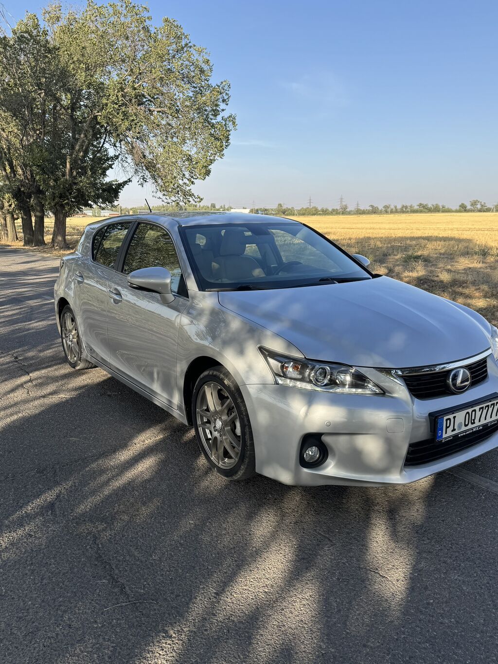 Lexus CT: 2012 г., 1.8 л, Вариатор, Гибрид, Хэтчбэк: фото 5