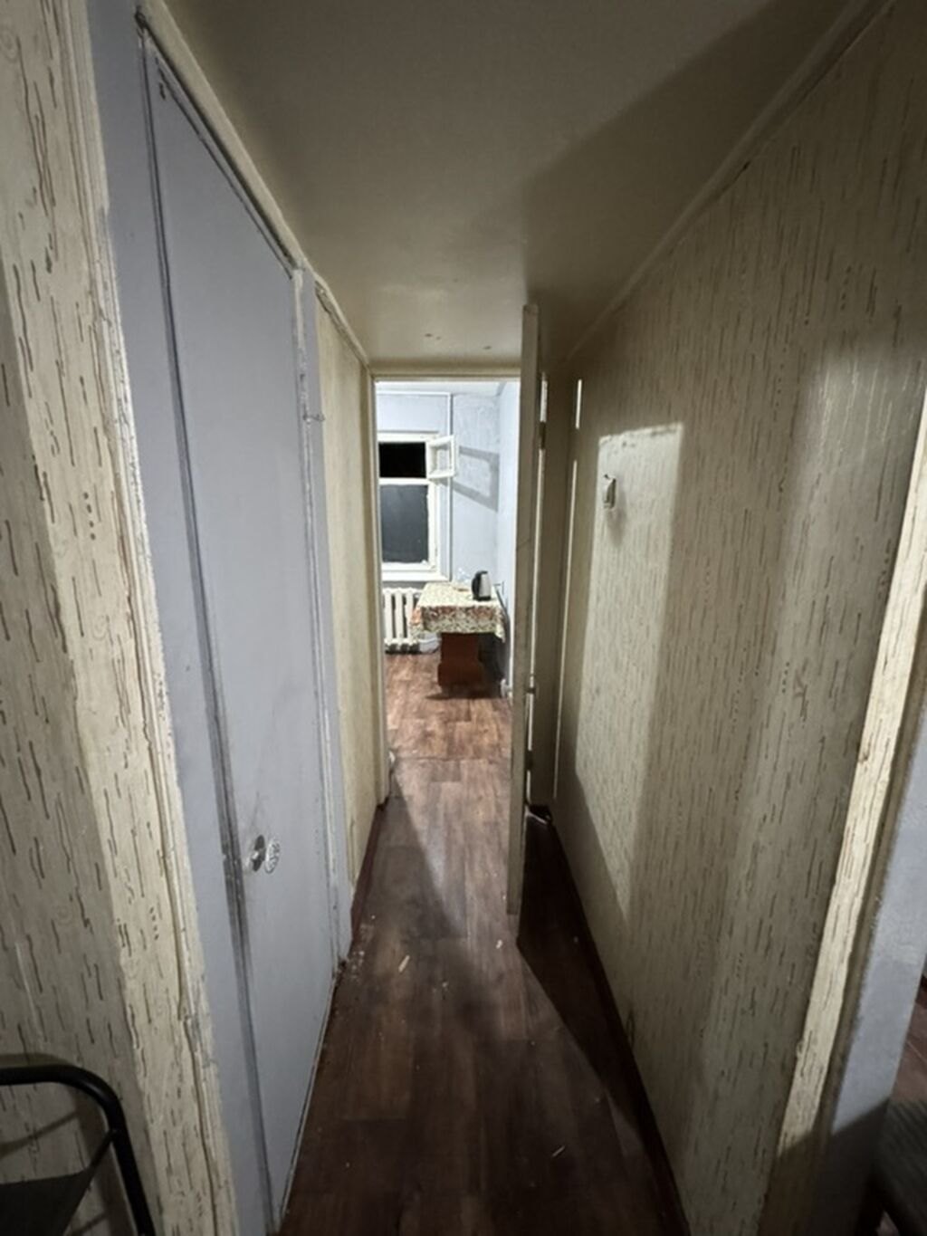 2 комнаты, 11 м², 4 мкр 104 серия, 3 этаж, Старый ремонт: фото 6