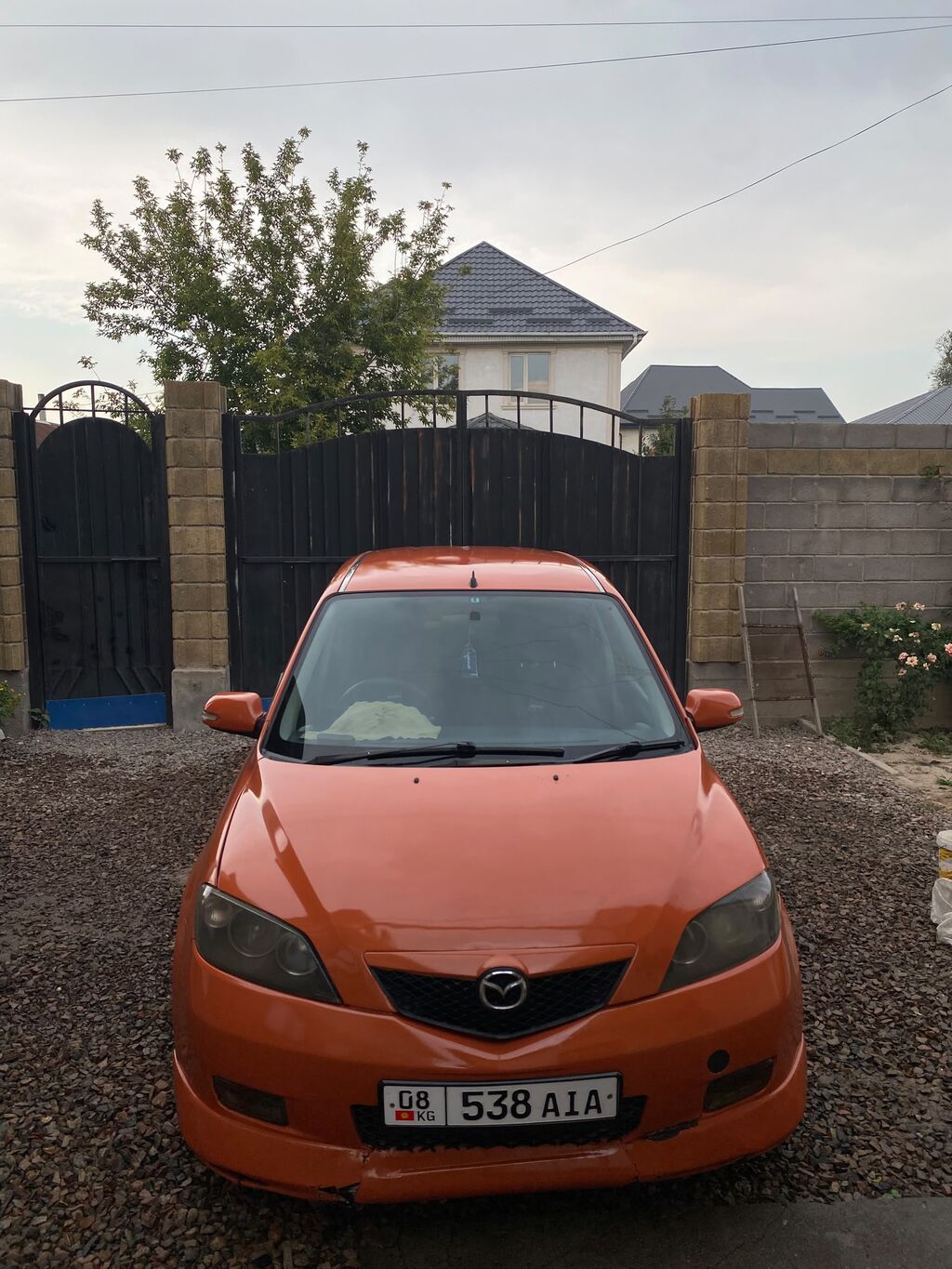 Mazda Demio: 2002 г., 1.5 л, Автомат, Бензин, Хэтчбэк: фото 1