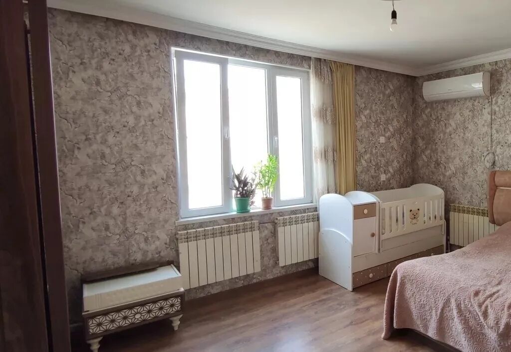 Bakıxanov qəs. 9 otaq, 180 kv. m, Kredit var, Orta təmir