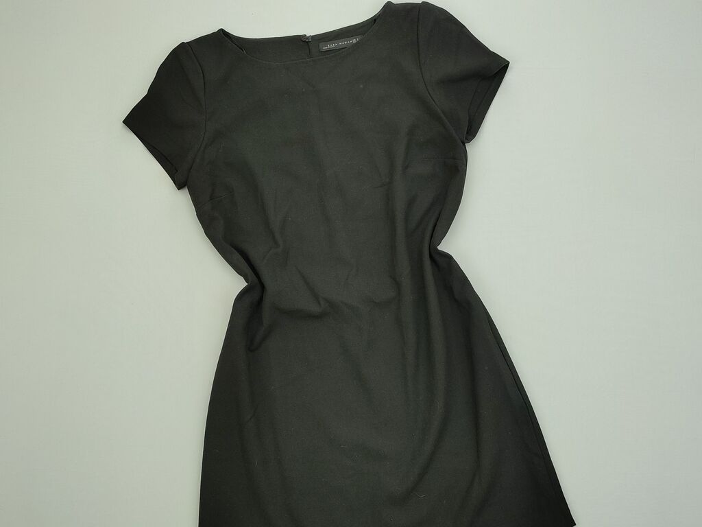 Sukienki: Zara S (EU 36), stan - Idealny, kolor - Czarny, Codzienne — 1