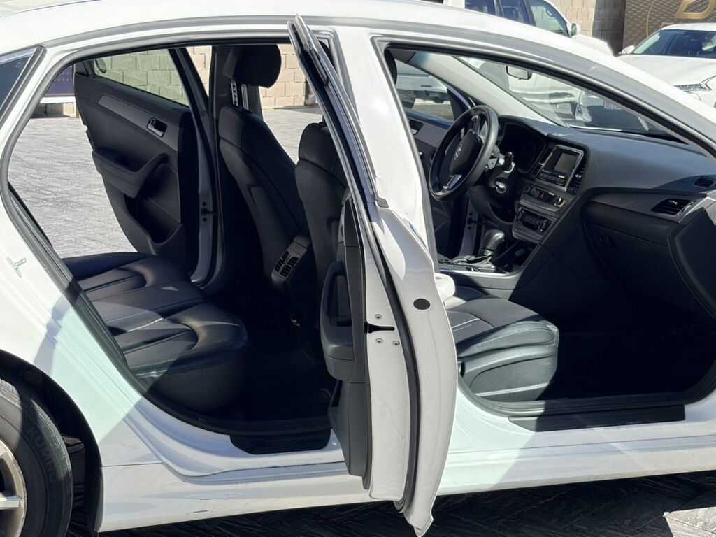 Hyundai Sonata: 2022 г., 2 л, Автомат, Бензин, Седан: фото 7