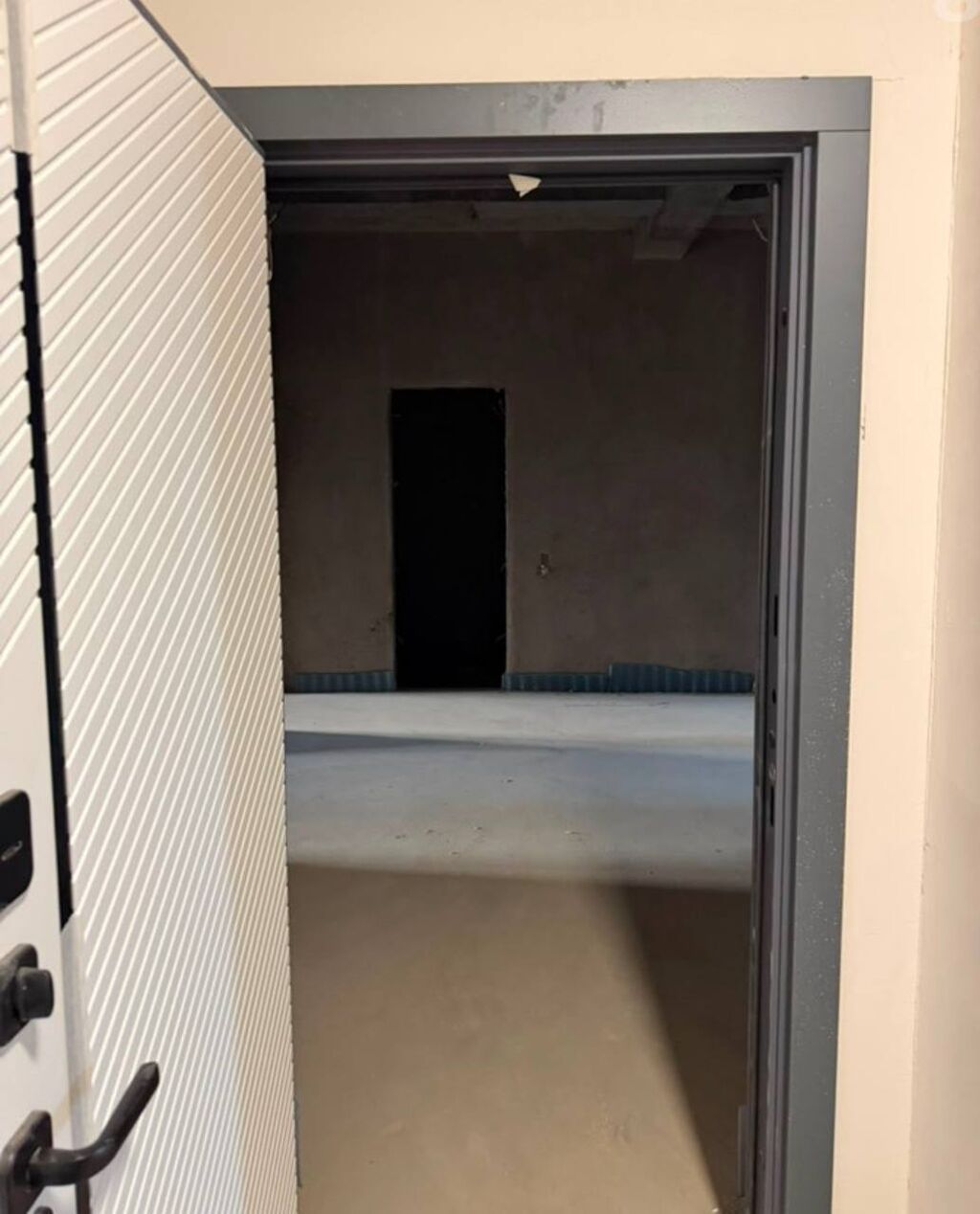 3 комнаты, 130 м², Золотой квадрат Элитка, 13 этаж, ПСО (под самоотделку): фото 4
