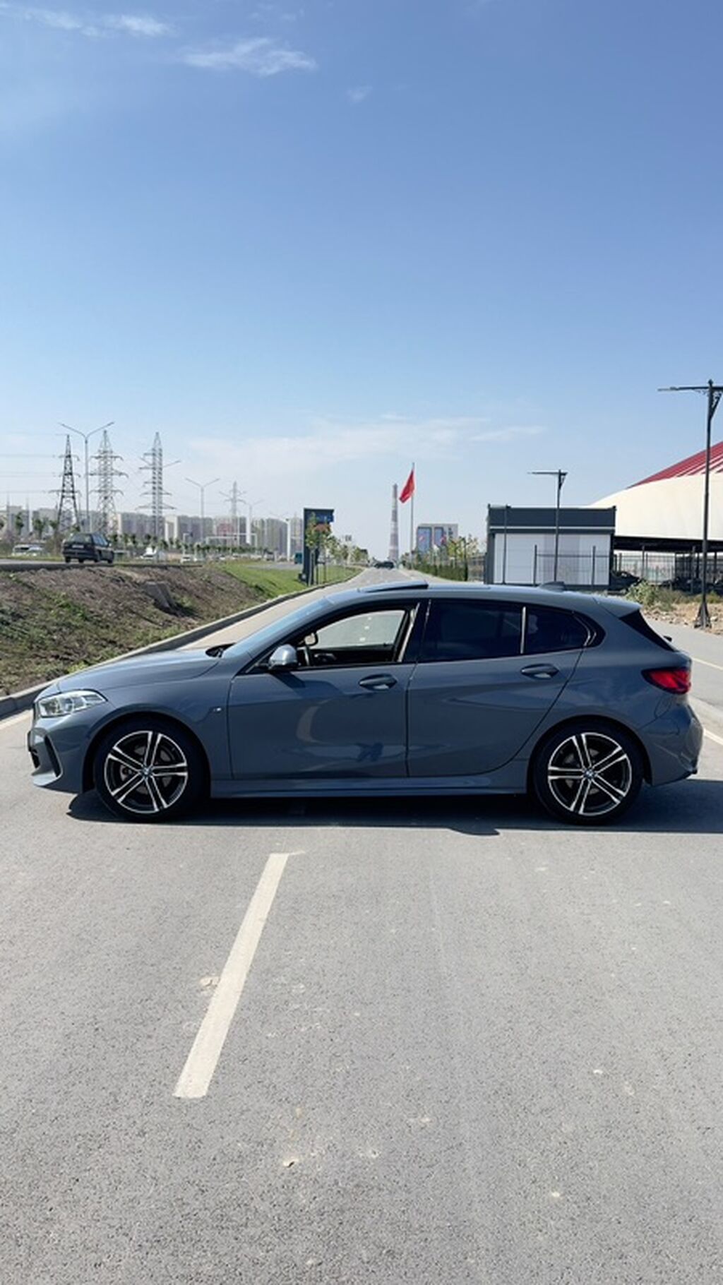 BMW 1 series: 2021 г., 2 л, Автомат, Дизель, Хэтчбэк: фото 4