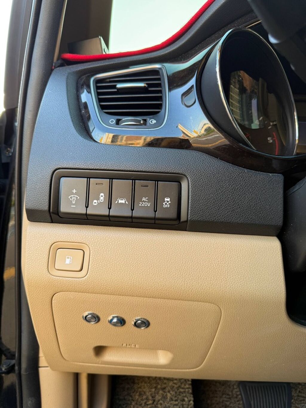 Kia Carnival: 2020 г., 2.2 л, Автомат, Дизель, Минивэн: фото 7