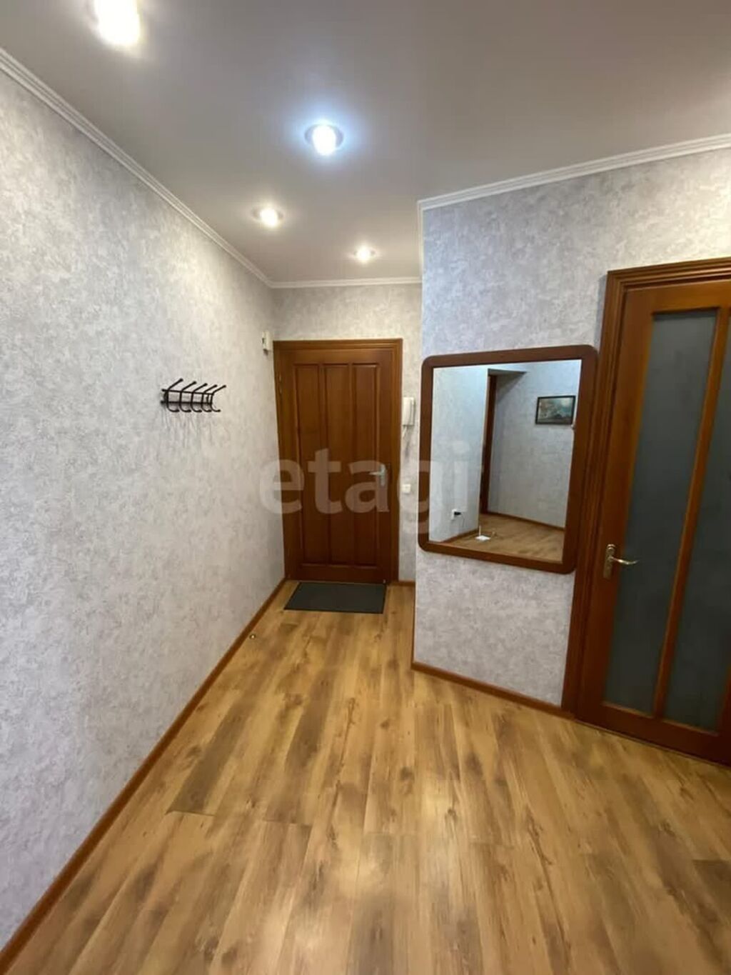 2 комнаты, 56 м², 5 этаж, Косметический ремонт: фото 8