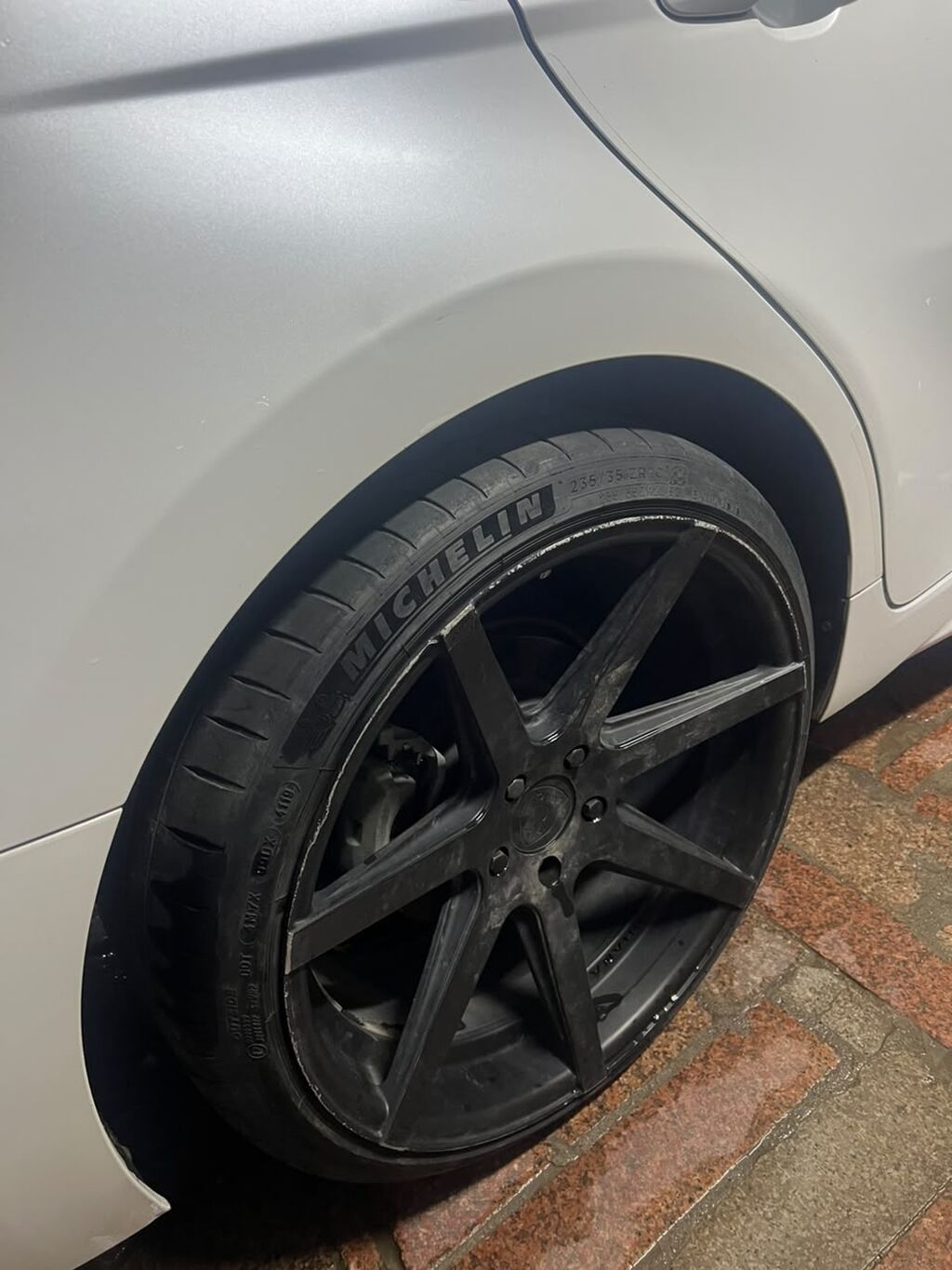 Колеса в сборе 235 / 35 / R 20, Лето, Б/у, Комплект, Легковые, Литые, отверстий - 5: фото 1