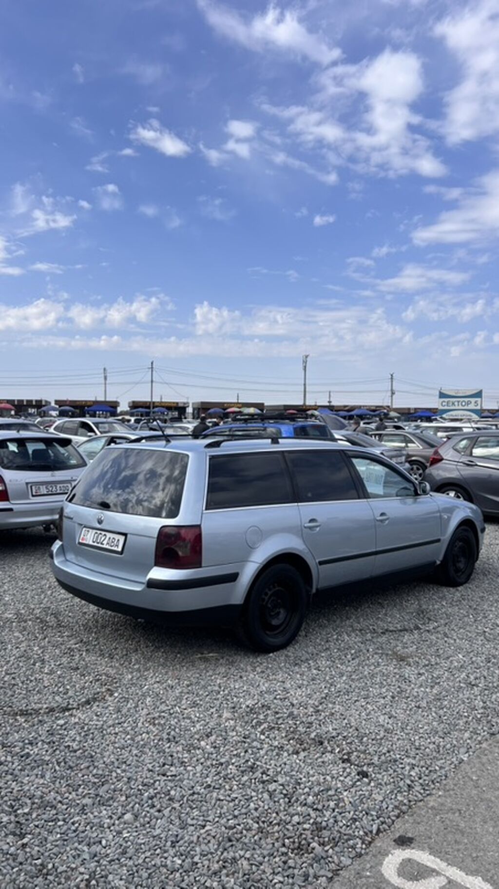 Volkswagen Passat: 2001 г., 2 л, Автомат, Бензин, Универсал: фото 5
