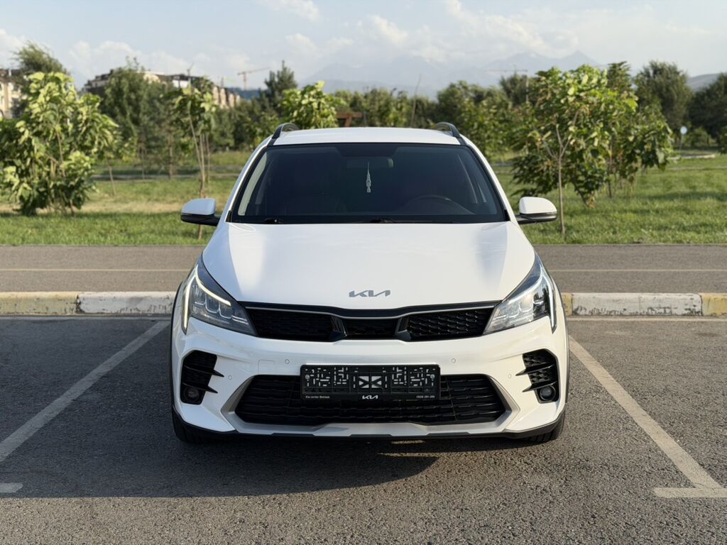 Kia Rio X-Line: 2022 г., 1.6 л, Автомат, Бензин, Хэтчбэк: фото 2
