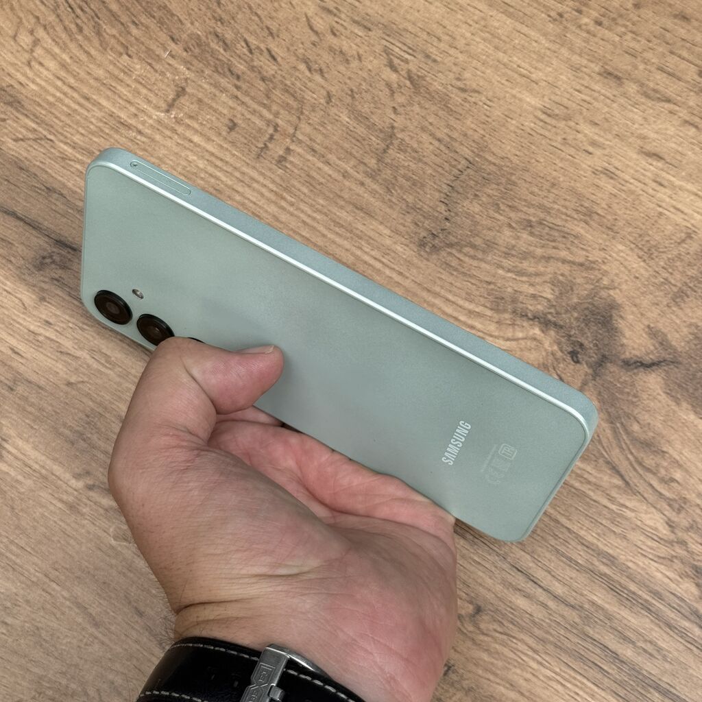 Samsung Galaxy A16 5G, Б/у, 128 ГБ, цвет - Зеленый, 2 SIM: фото 5