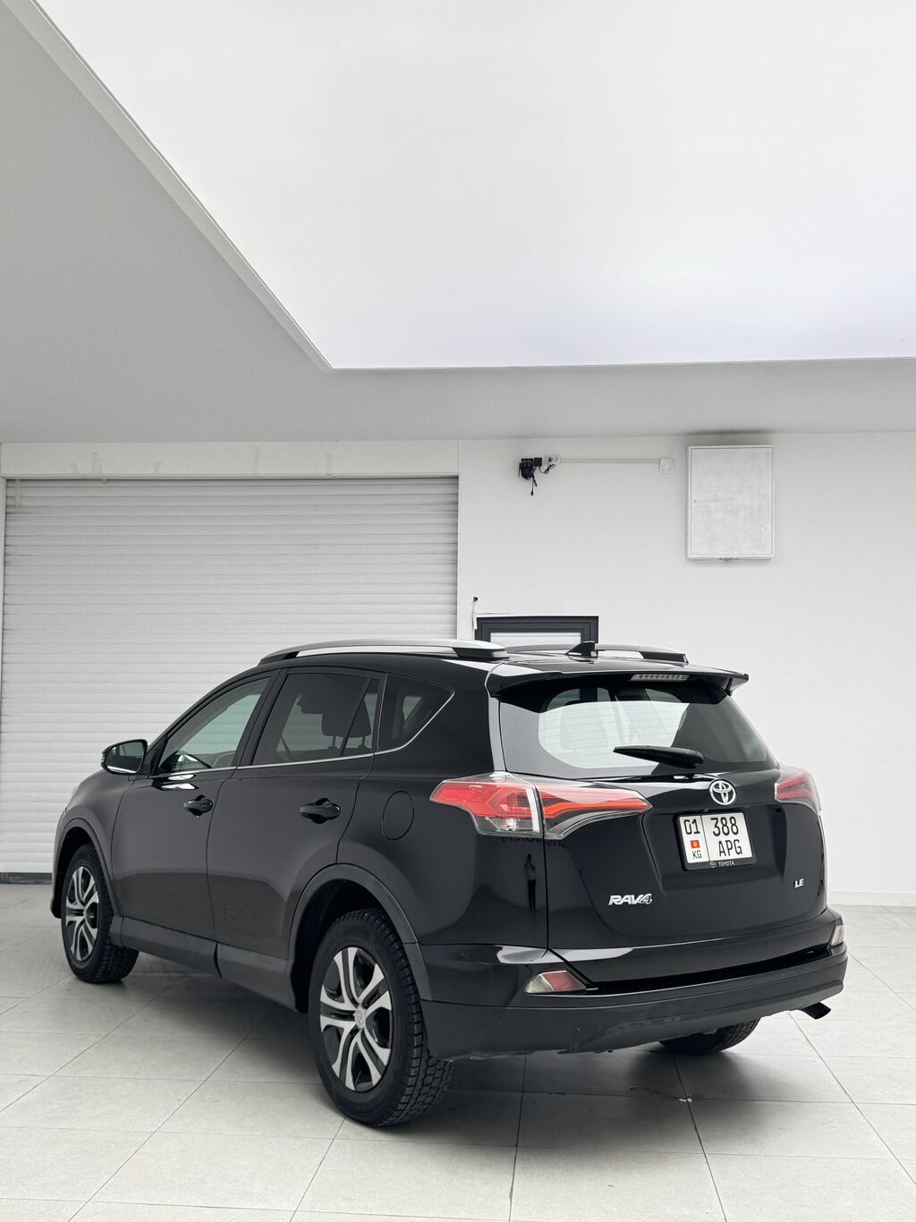 Toyota RAV4: 2017 г., 2.5 л, Автомат, Бензин, Кроссовер: фото 6