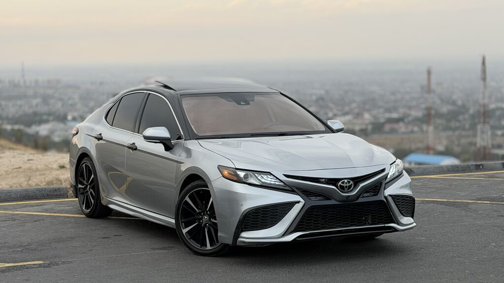 Toyota Camry: 2019 г., 2.5 л, Автомат, Бензин, Седан: фото 3