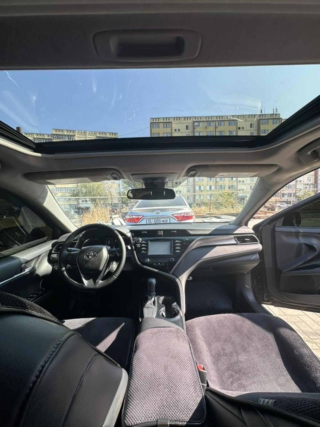 Toyota Camry: 2018 г., 2.5 л, Автомат, Бензин, Седан: фото 7