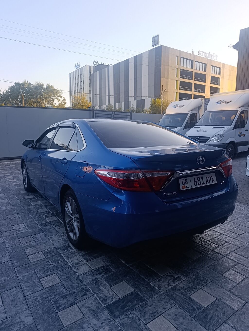Срочно продаю Toyota Camry SE, 2017 г., 2.5 л, автомат: фото 4