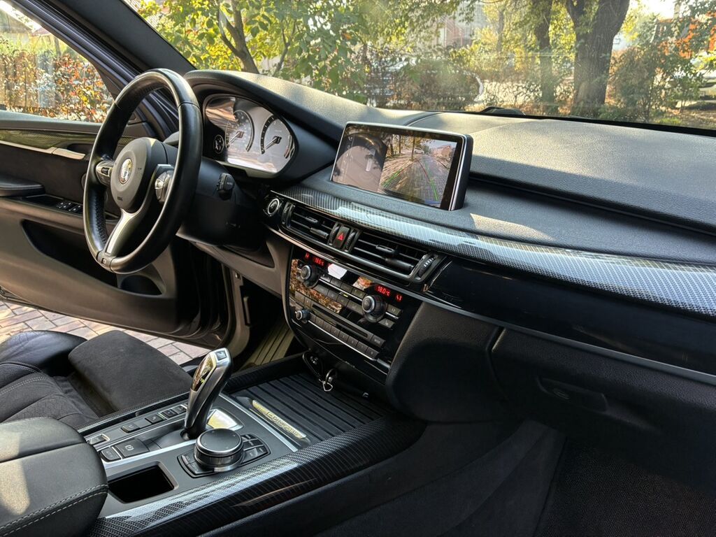 BMW X5: 2017 г., 2 л, Автомат, Гибрид, Кроссовер: фото 7