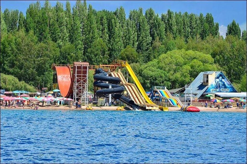 Золотые пески бостери. Озеро иссык-куль золотые пески. бостери иссык куль золотые пески. пансионат золотые пески иссык-куль. аквапарк золотые пески иссык-куль.
