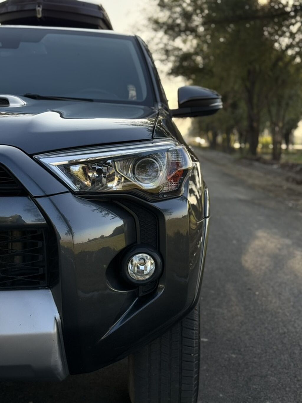 Toyota 4Runner: 2020 г., 4 л, Автомат, Бензин, Внедорожник: фото 2