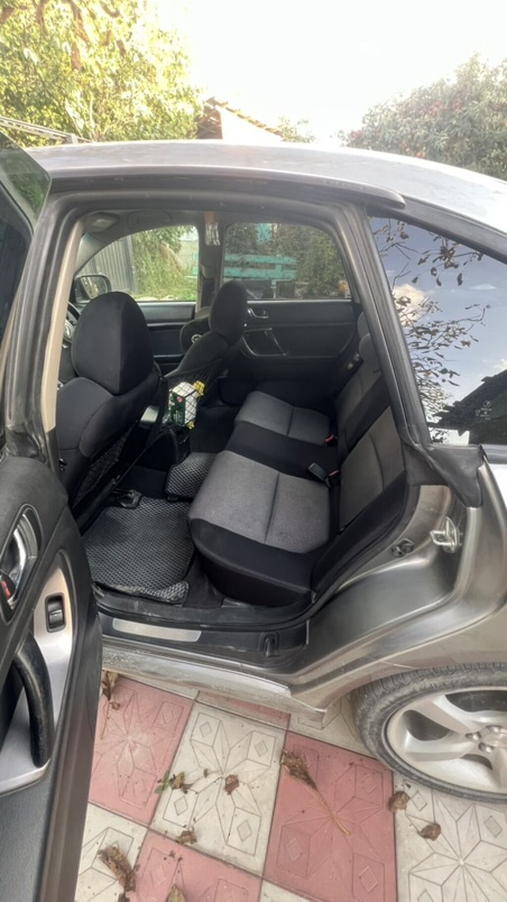 Subaru Legacy: 2004 г., 2 л, Автомат, Бензин, Седан: фото 1