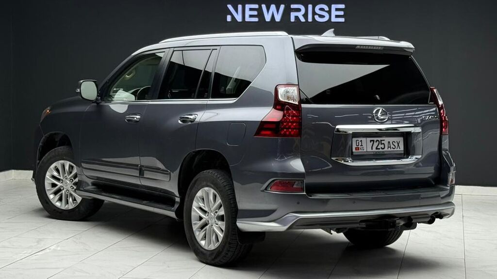 Lexus GX: 2017 г., 4.6 л, Автомат, Бензин, Внедорожник: фото 3
