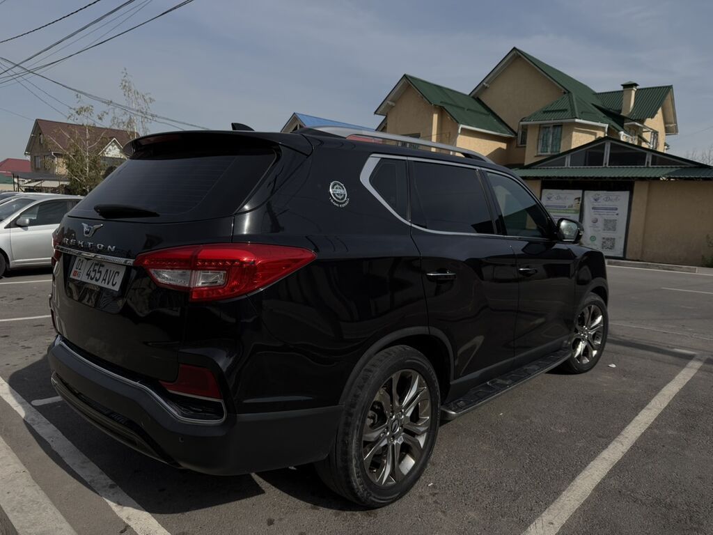 Ssangyong Rexton: 2018 г., 2.2 л, Автомат, Дизель, Внедорожник: фото 6
