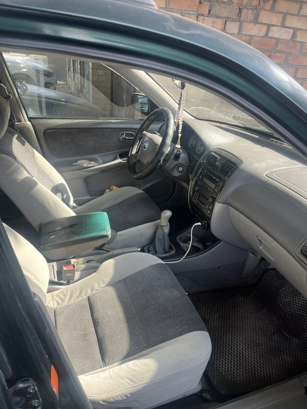 Mazda Capella: 2001 г., Бензин, Универсал: фото 6