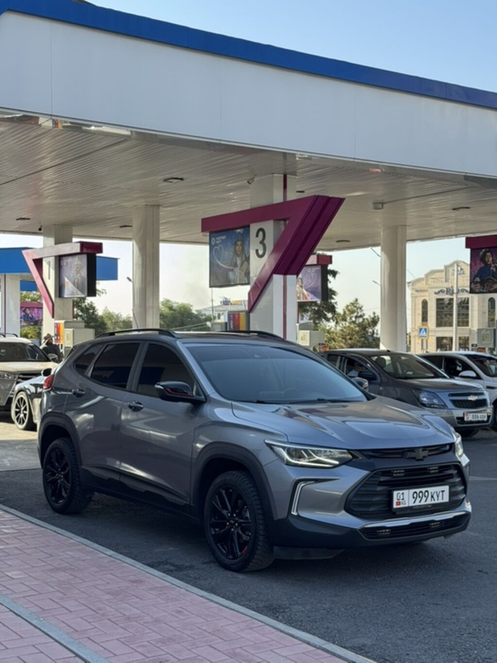 Chevrolet Tracker: 2022 г., 1.2 л, Автомат, Бензин, Кроссовер: фото 1