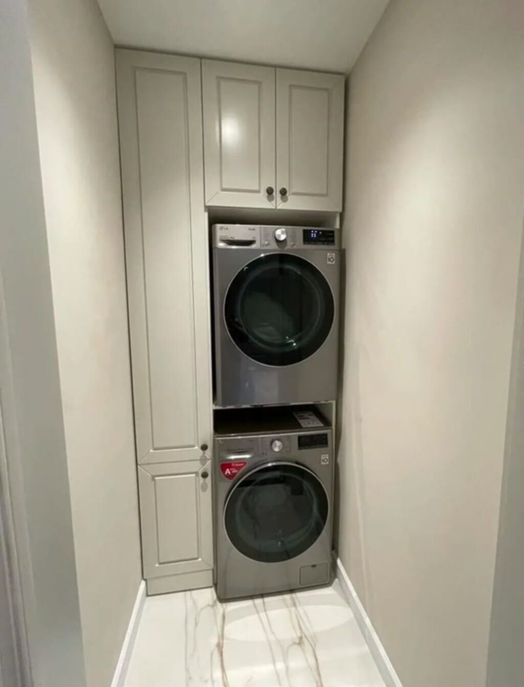 3 комнаты, 82 м², Уметалиева/Фрунзе Элитка, 10 этаж, Дизайнерский ремонт