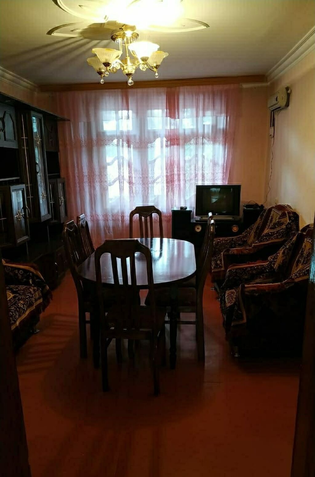 Gəncə, 3 otaqlı, Köhnə tikili, 77 kv. m