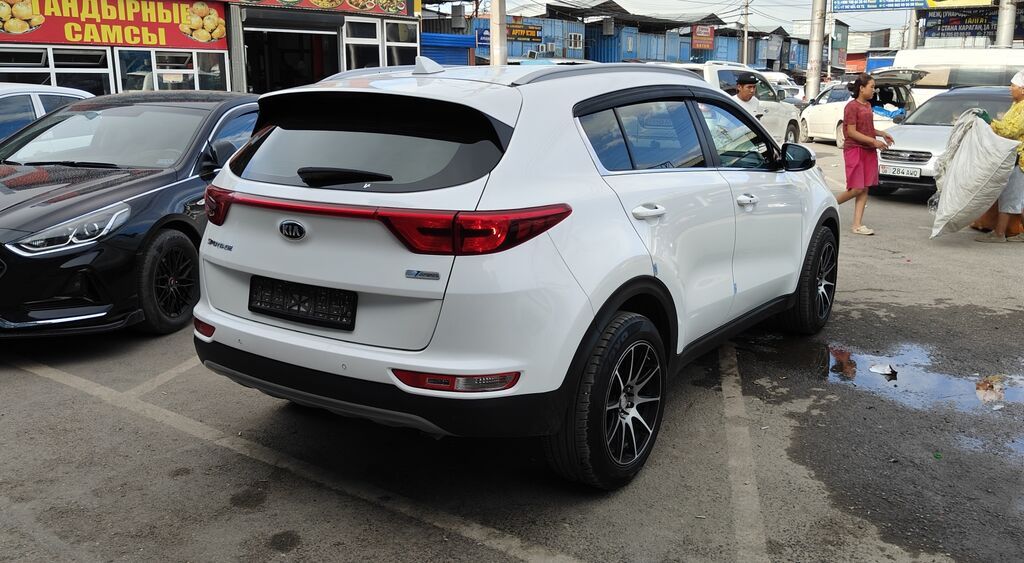 Kia Sportage: 2017 г., 2 л, Автомат, Дизель, Кроссовер: фото 7