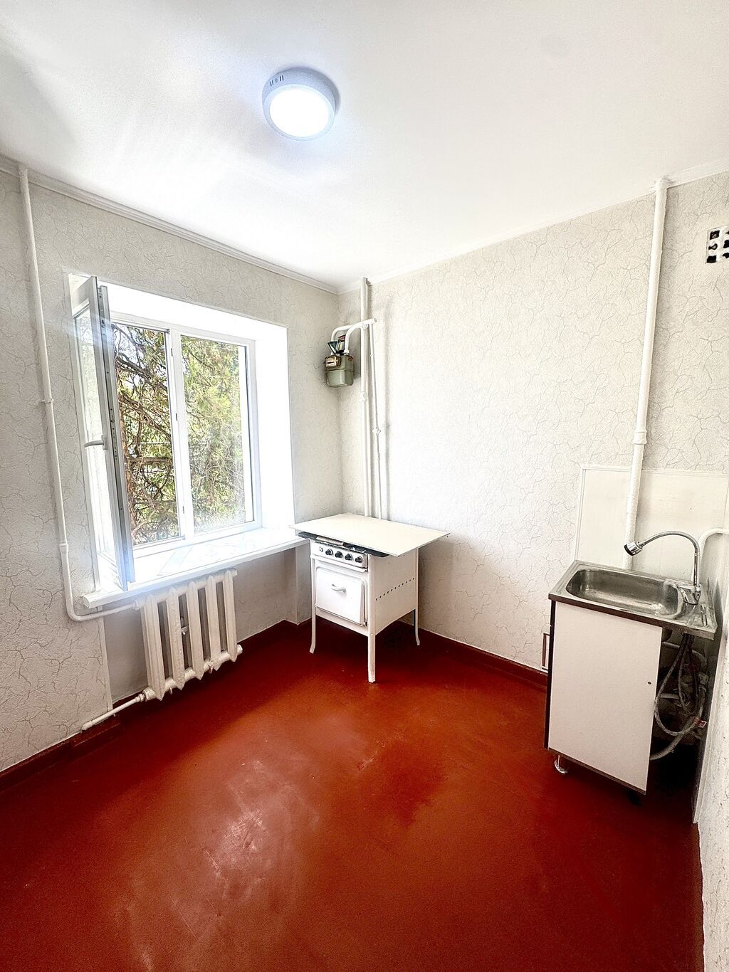 Продам 2-комнатную квартиру, 42 м², 2 этаж: фото 5